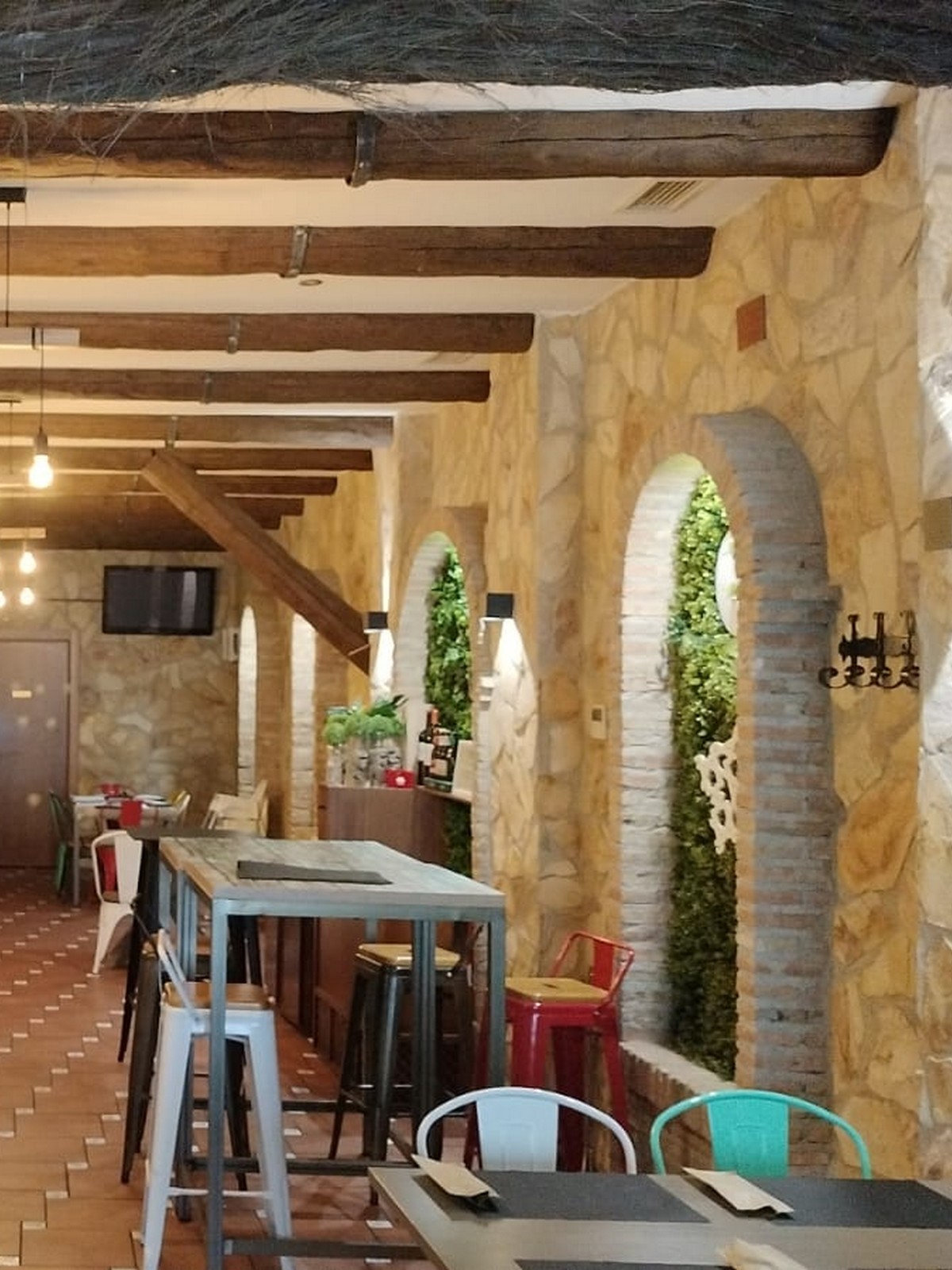 Cerveceria cervantes 13